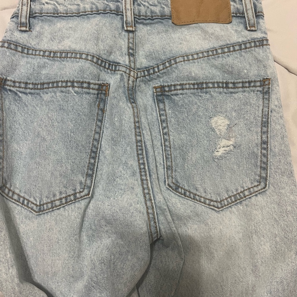 Denim - Picture 2 of 4